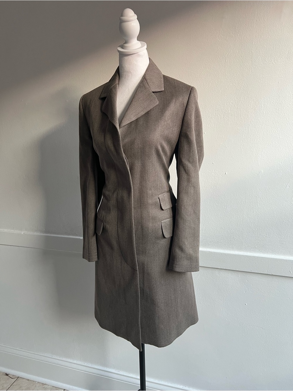 Brand new Paul Stuart 100% wool overcoat